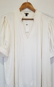 Ann Taylor pleated peasant blouse
